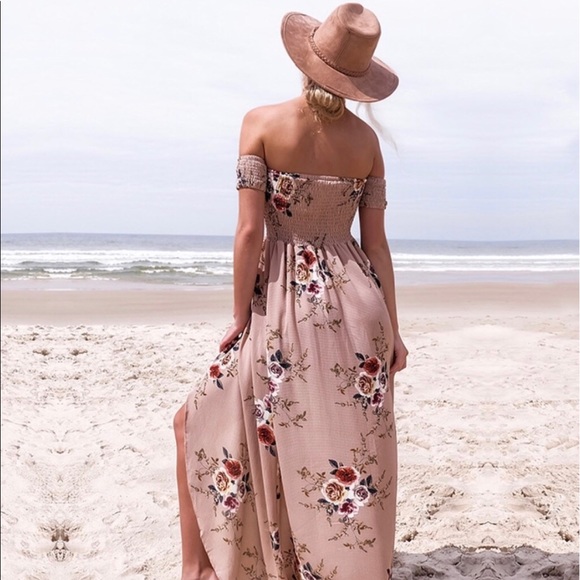 RESTOCK!✨2x HP Off The Shoulder Floral Maxi Dress✨ - Picture 2 of 6